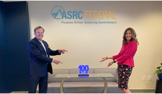 ASRC Federal President, CEO Jennifer Felix Receives First Wash100 Award From Executive Mosaic CEO Jim Garrettson