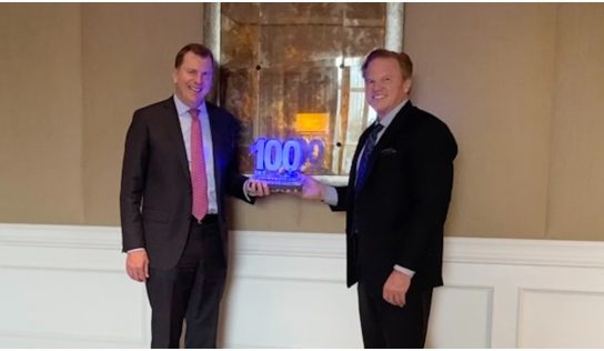 Executive Mosaic CEO Jim Garrettson Presents Department of the Navy CIO Aaron Weis Second Consecutive Wash100 Award