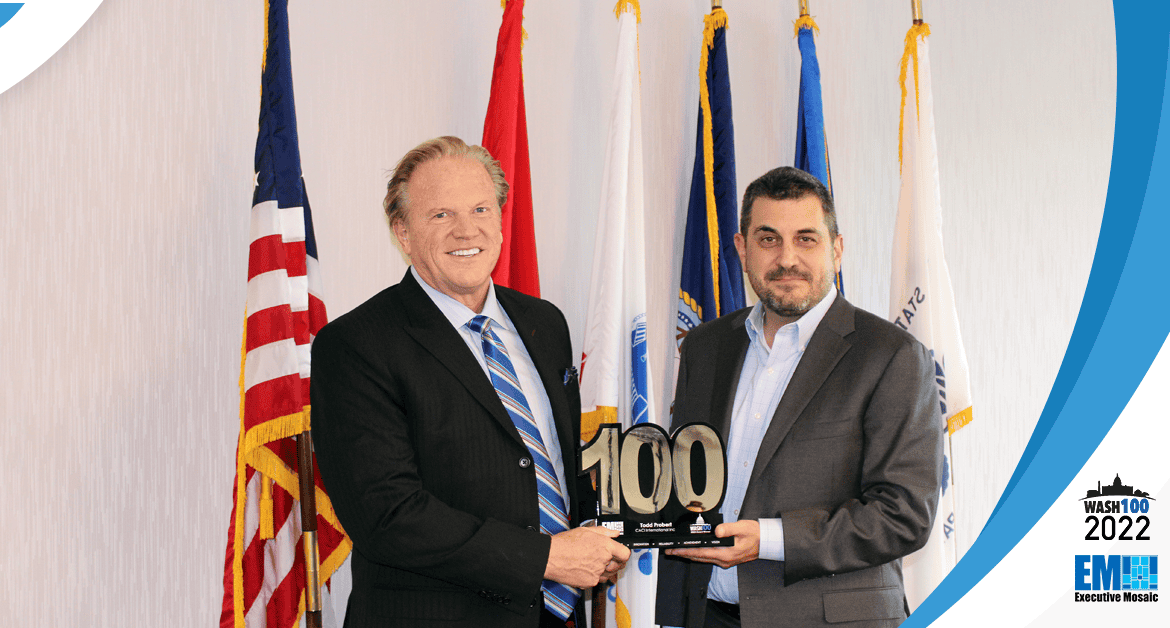 Executive Mosaic CEO Jim Garrettson Presents 2022 Wash100 Award to Todd Probert, President of CACI NSIS