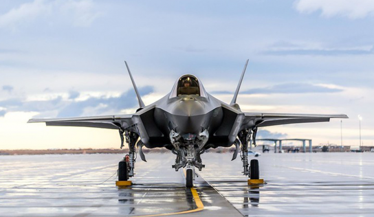 Lockheed Books $1.05B Navy Contract for Lot18 F-35 Aircraft Materials, Services