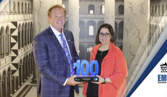 Jim Garrettson Delivers 2023 Wash100 Award to CGI Federal President Stephanie Mango