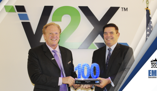 V2X Leader Chuck Prow Accepts 2023 Wash100 Award From Executive Mosaic Chief Jim Garrettson