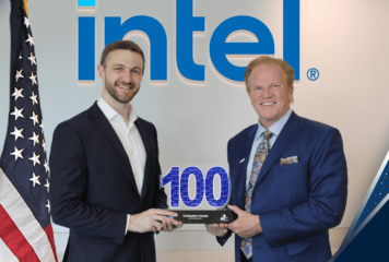 Chris George Collects 2024 Wash100 Award From Executive Mosaic