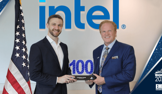 Chris George Collects 2024 Wash100 Award From Executive Mosaic