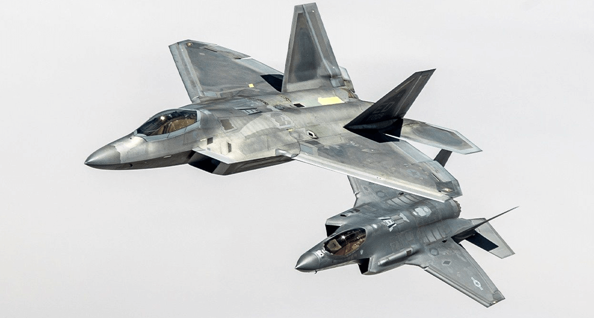 Raytheon to Upgrade F-22 Fighter Jet Sensors Under $1B Air Force Contract