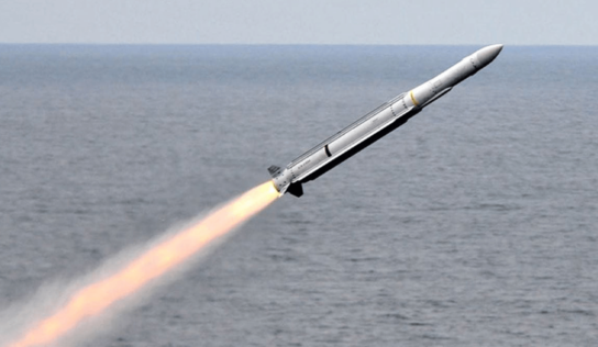 Raytheon Awarded $525M Navy Contract for ESSM Block 2 Missiles